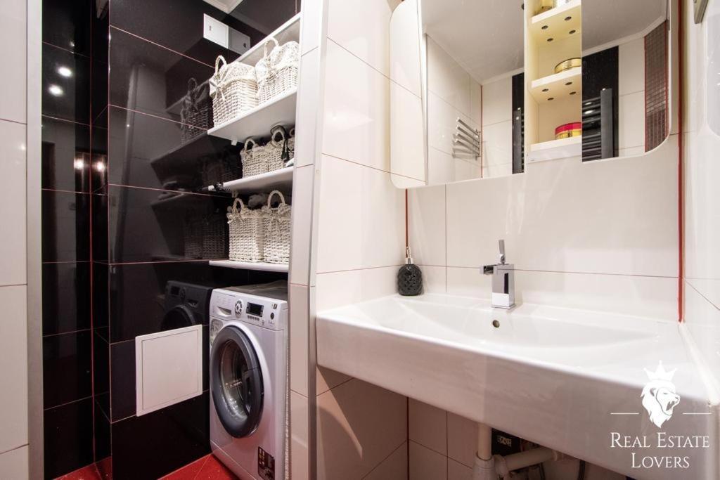 Warsaw Garden Apartment 70M2 Exterior photo